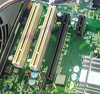 PCI Express slotの画像